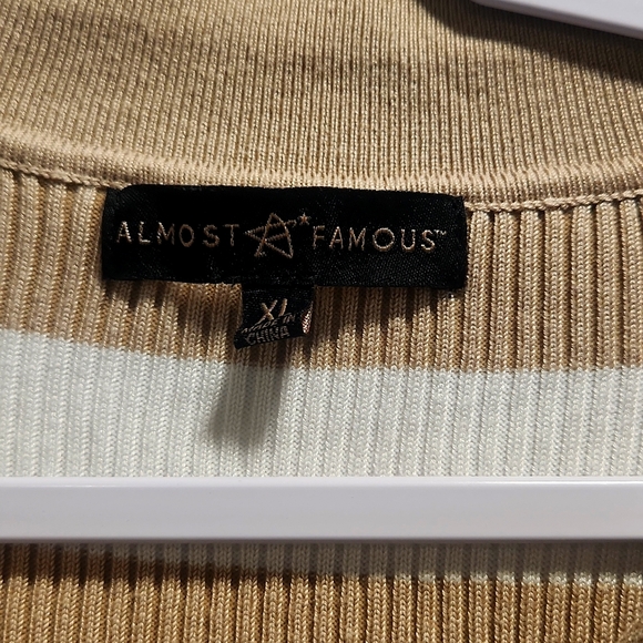 ALMOST FAMOUS Rib Henley Womens Long Sleeve Polo Shirt - Picture 3 of 5